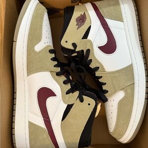 Jordan 1 Zoom CMFT Neutral Olive